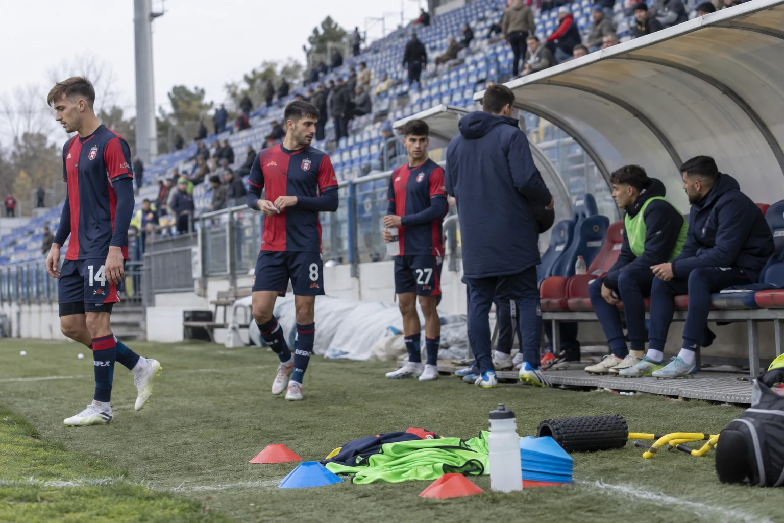 Pisacane omisti Udinese-voiton faneille ja muistutti tavoitteesta